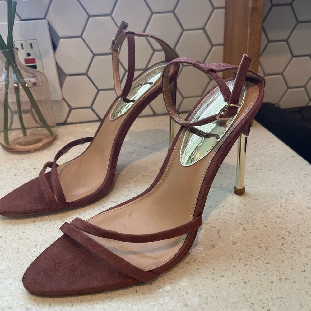 Express Brown Chic Heels